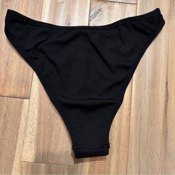 L Space Ribbed high waisted bikini bottom NWOT - Picture 4 of 6